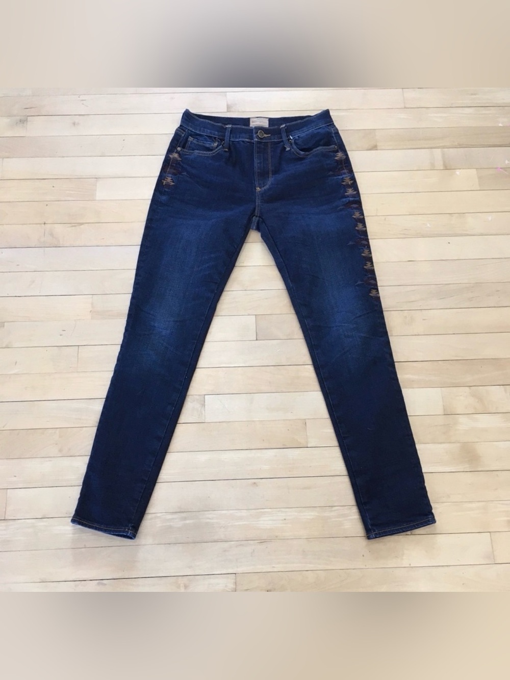 Driftwood Jackie Skinny Jeans Aztec Tribal - size 27. EE